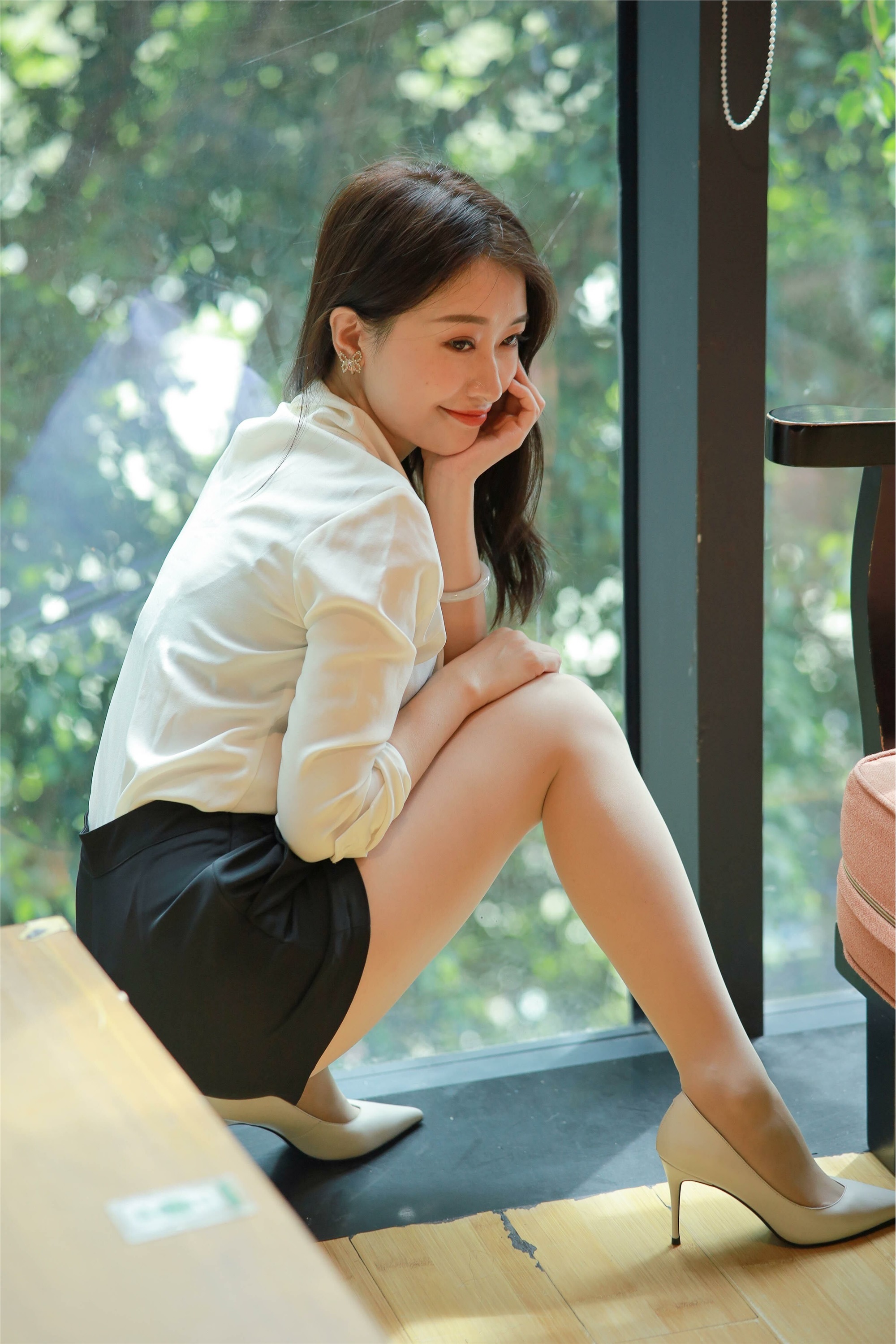 IESS异思趣向  2021.11.03 丝享家964：小婕《沙发上的佳人》